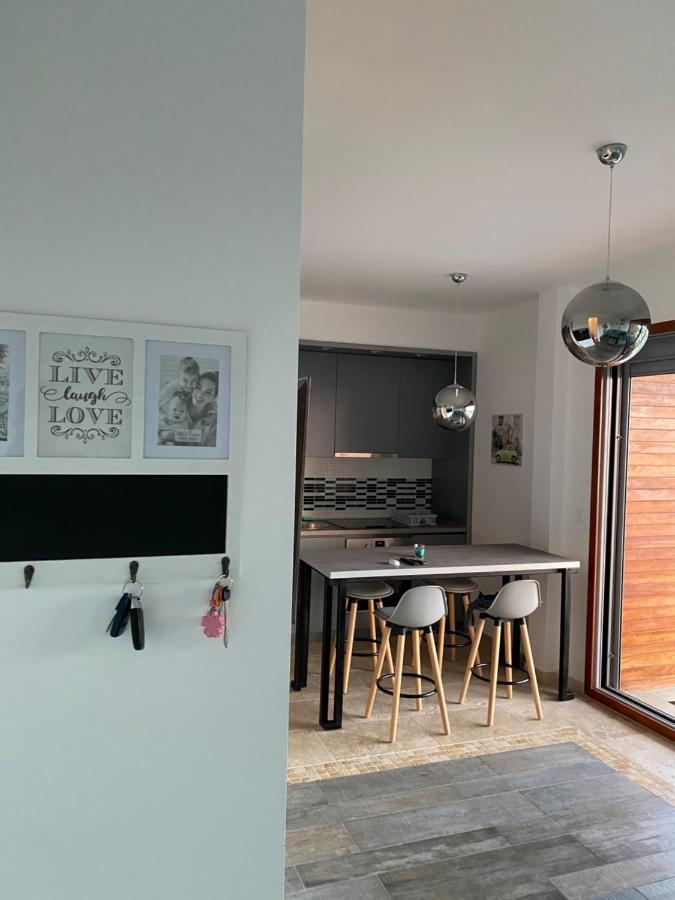 Bitcoin And Ethereum Deluxe Apartments バール エクステリア 写真