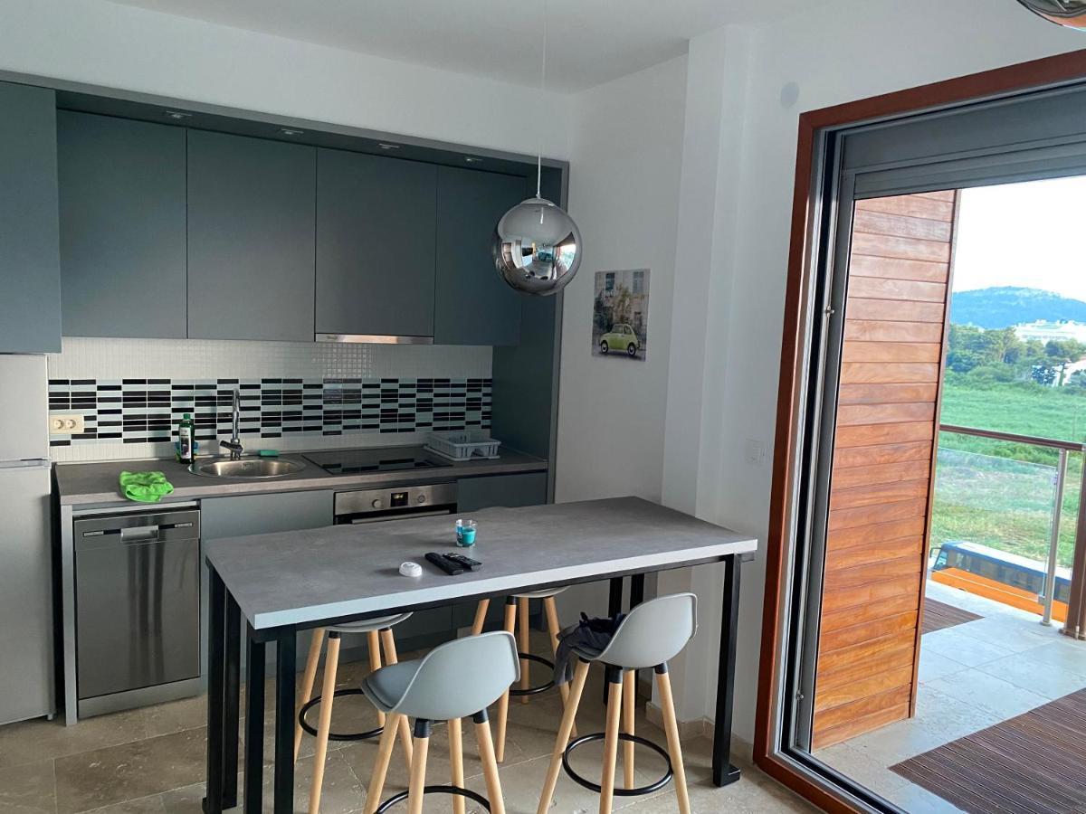 Bitcoin And Ethereum Deluxe Apartments バール エクステリア 写真