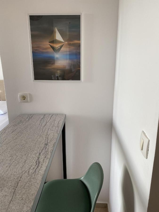 Bitcoin And Ethereum Deluxe Apartments バール エクステリア 写真